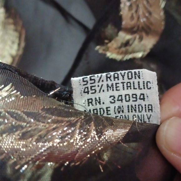 Glentex Black Gold Metallic Rayon Scarf - Picture 4 of 9